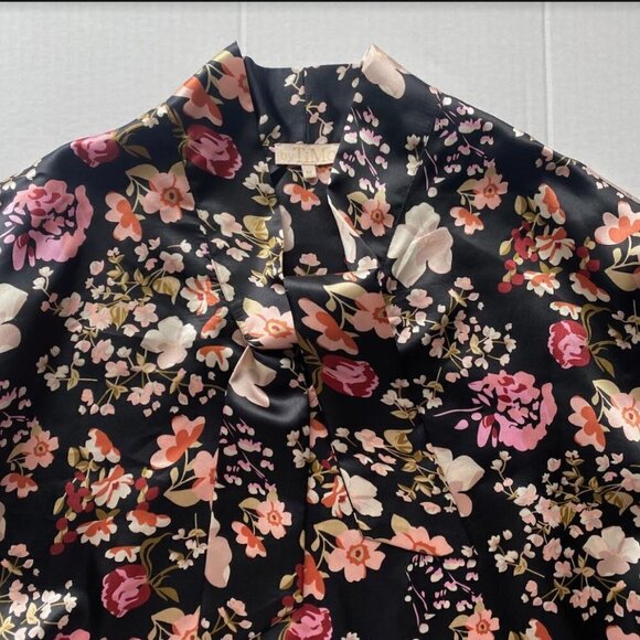 byTiMo Tie Neck Floral Print Satin Blouse Top Pussycat Bow Size M - Picture 3 of 13